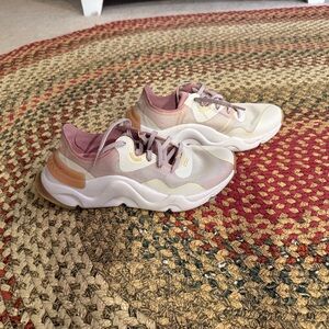 Sorel Women's Cream and Pink Sneakers